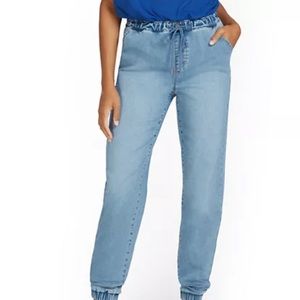 Cozy Cotton Denim Jogger Pant - Light Wash